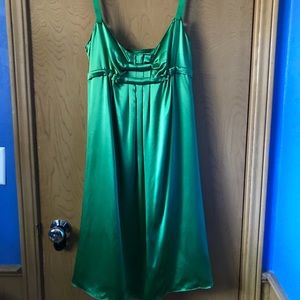 Beautiful Studio M emerald green silk dress